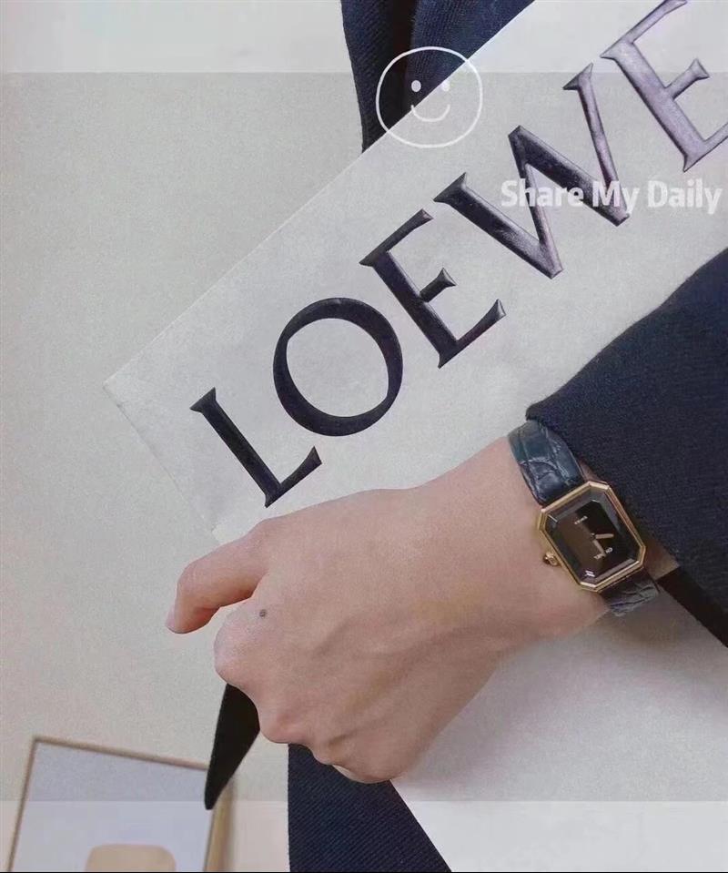 202457162342305 1000